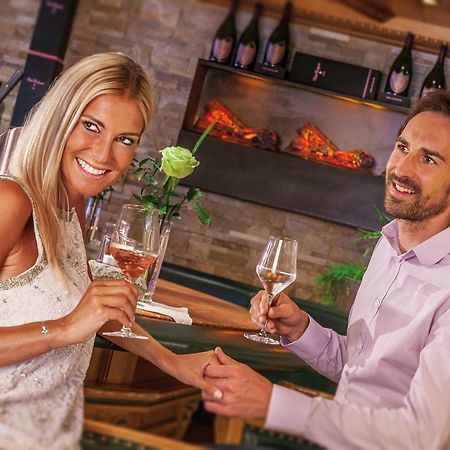 Salnerhof Superior Lifestyle Resort Ишгъл Екстериор снимка