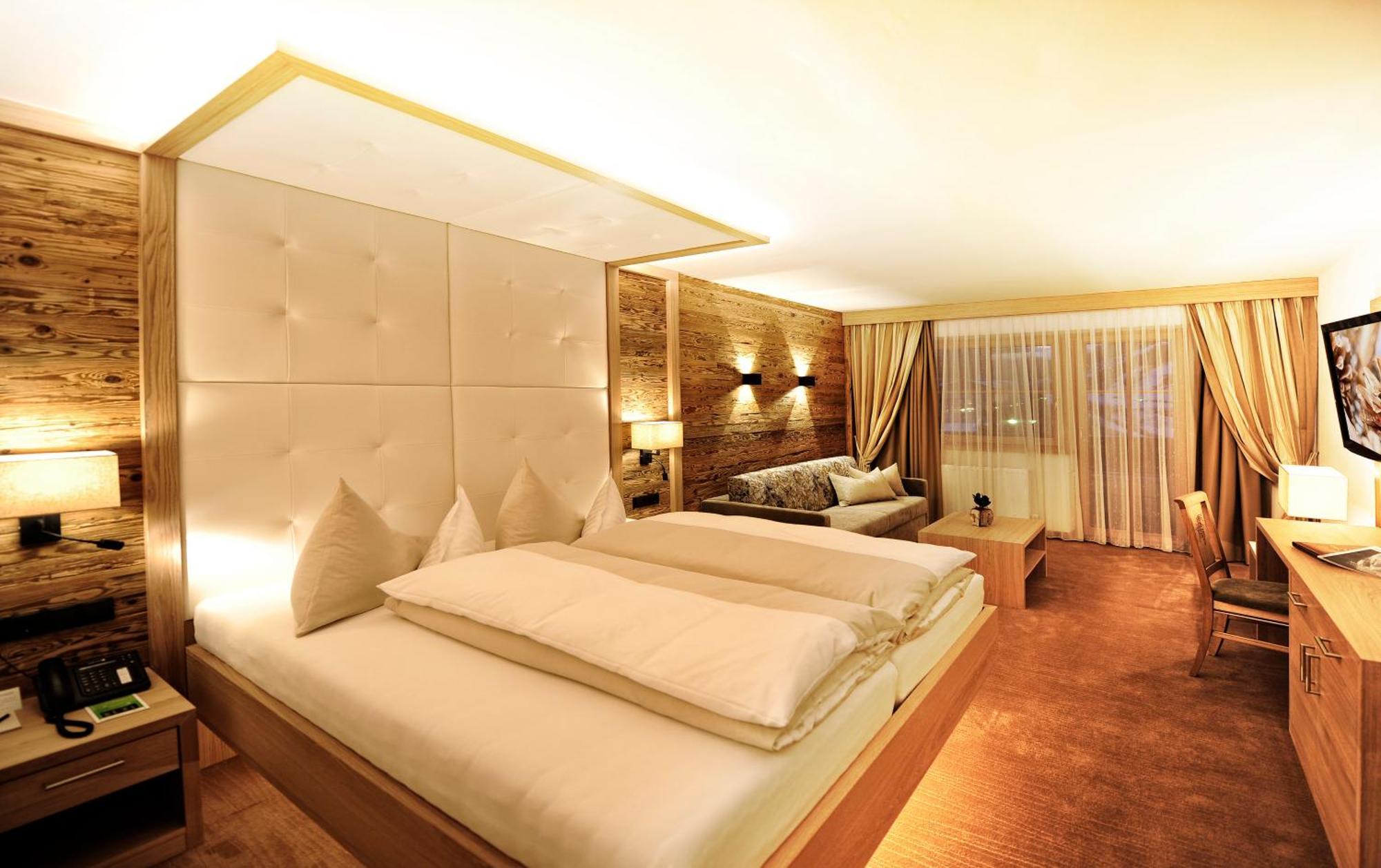 Salnerhof Superior Lifestyle Resort Ишгъл Стая снимка