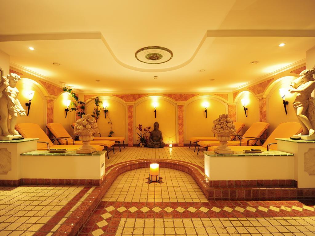 Salnerhof Superior Lifestyle Resort Ишгъл Екстериор снимка