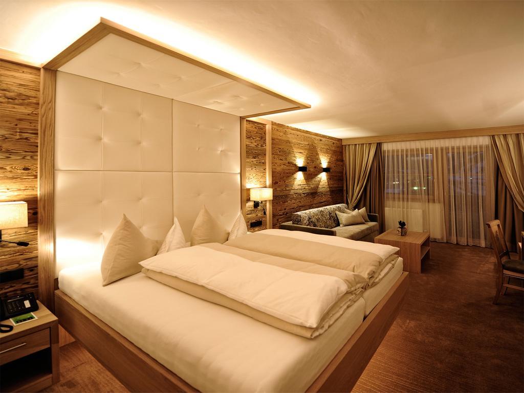 Salnerhof Superior Lifestyle Resort Ишгъл Екстериор снимка